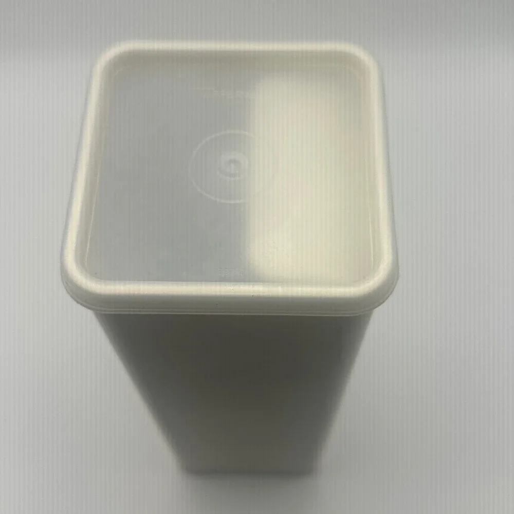 Vintage Tupperware Modular Mates Super Oval 5 Almond Beige 1614-2 with Lid USA